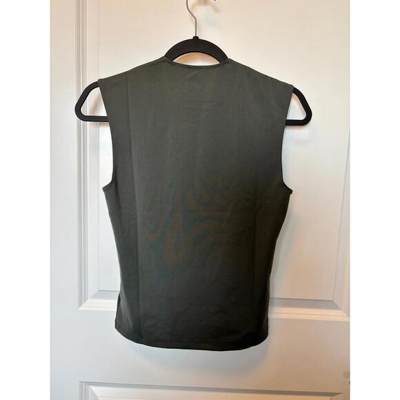 Gap YZY Tank - Picture 3 of 4